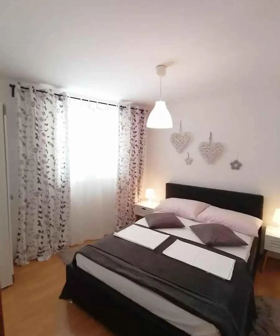 Two-Bedroom Apartment In Crikvenica Lxxxix Dramalj Croatia
