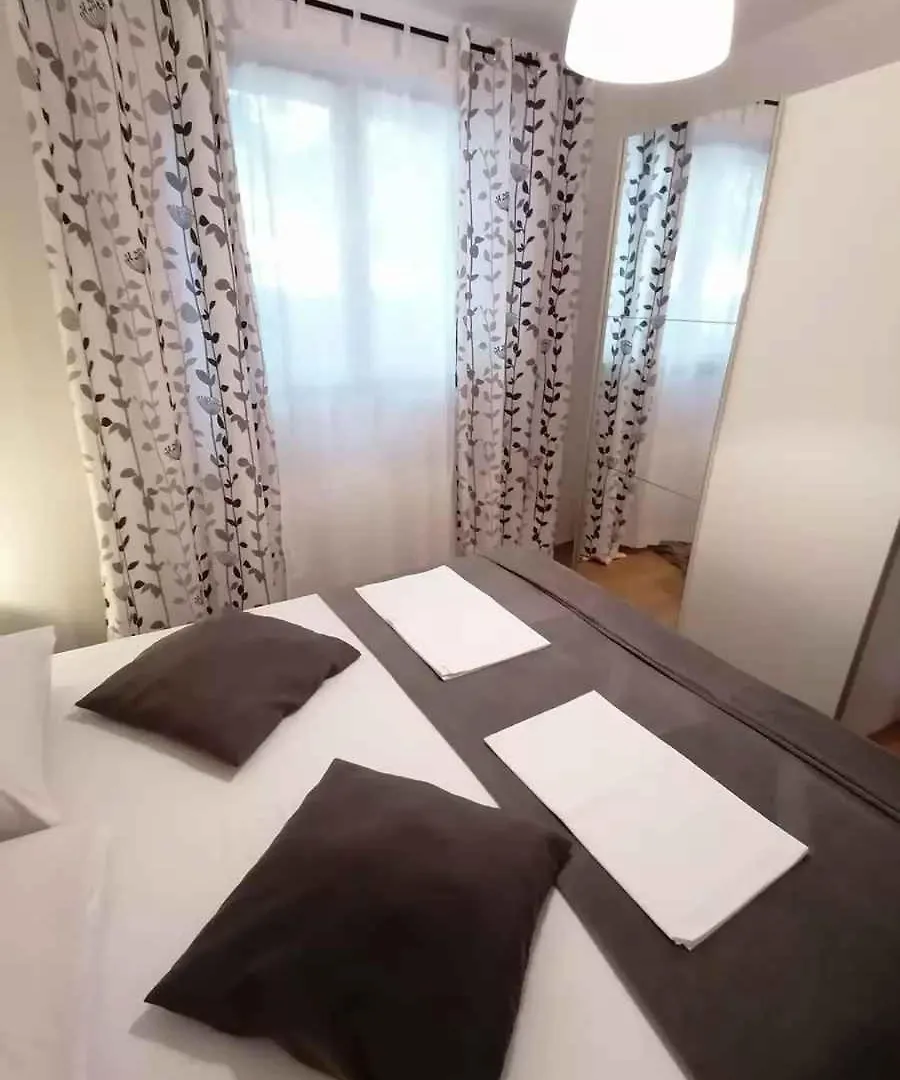 Two-Bedroom Apartment In Crikvenica Lxxxix Dramalj 0*,