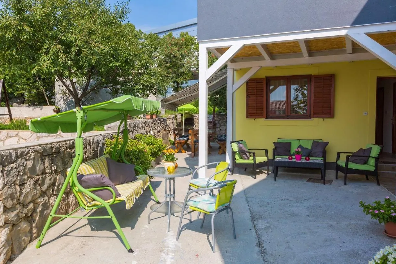 Two-Bedroom Apartment In Crikvenica Lxxxix Dramalj 0*,