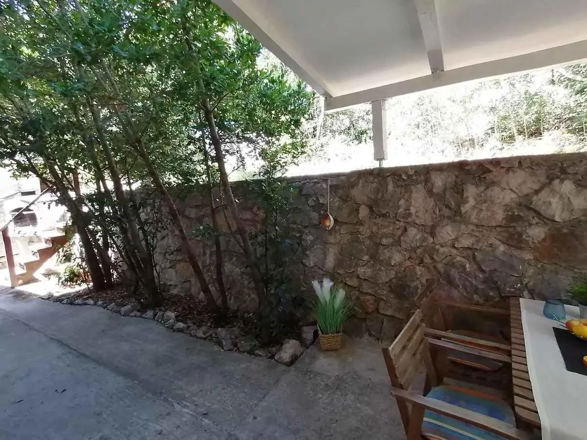 Two-Bedroom Apartment In Crikvenica Lxxxix Dramalj Croatia